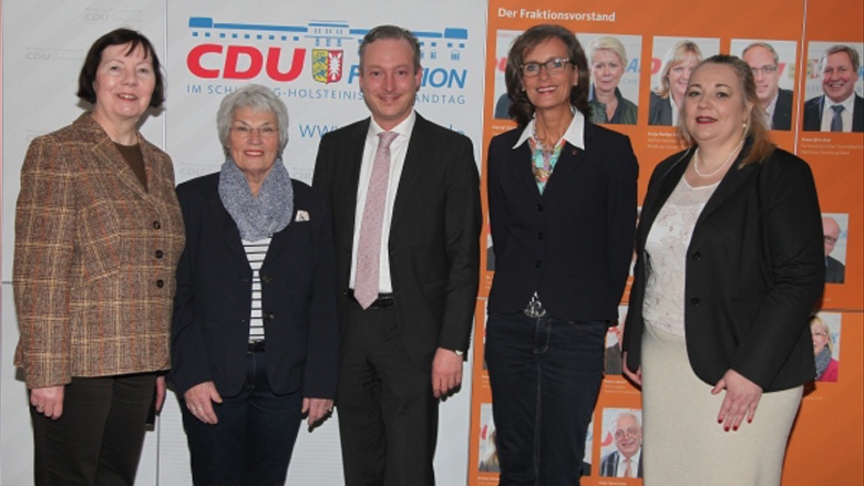 von links: Birgit Johannsen, Barbara Woop, Dr. Axel Bernstein, Babett Schwede-Oldehus, Maike Enge von links: Birgit Johannsen, Barbara Woop, Dr. Axel Bernstein, Babett Schwede-Oldehus, Maike Enge