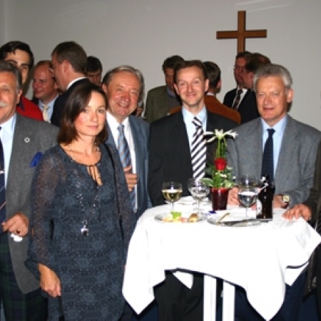 Ausstellung zu Ehren Gerhard Stoltenbergs im Landeshaus